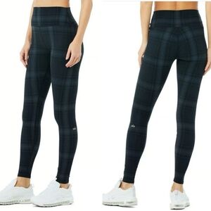 NEW Alo High Waisted Vapor Legacy Plaid Black & Gray Leggings - XS